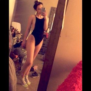 Simple & classy black high-neck one piece swimsuit